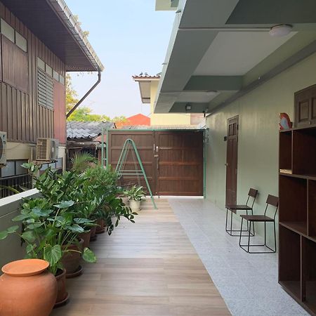 Self Check-In Apartment By Baiput Hometel Ayutthaya Bagian luar foto
