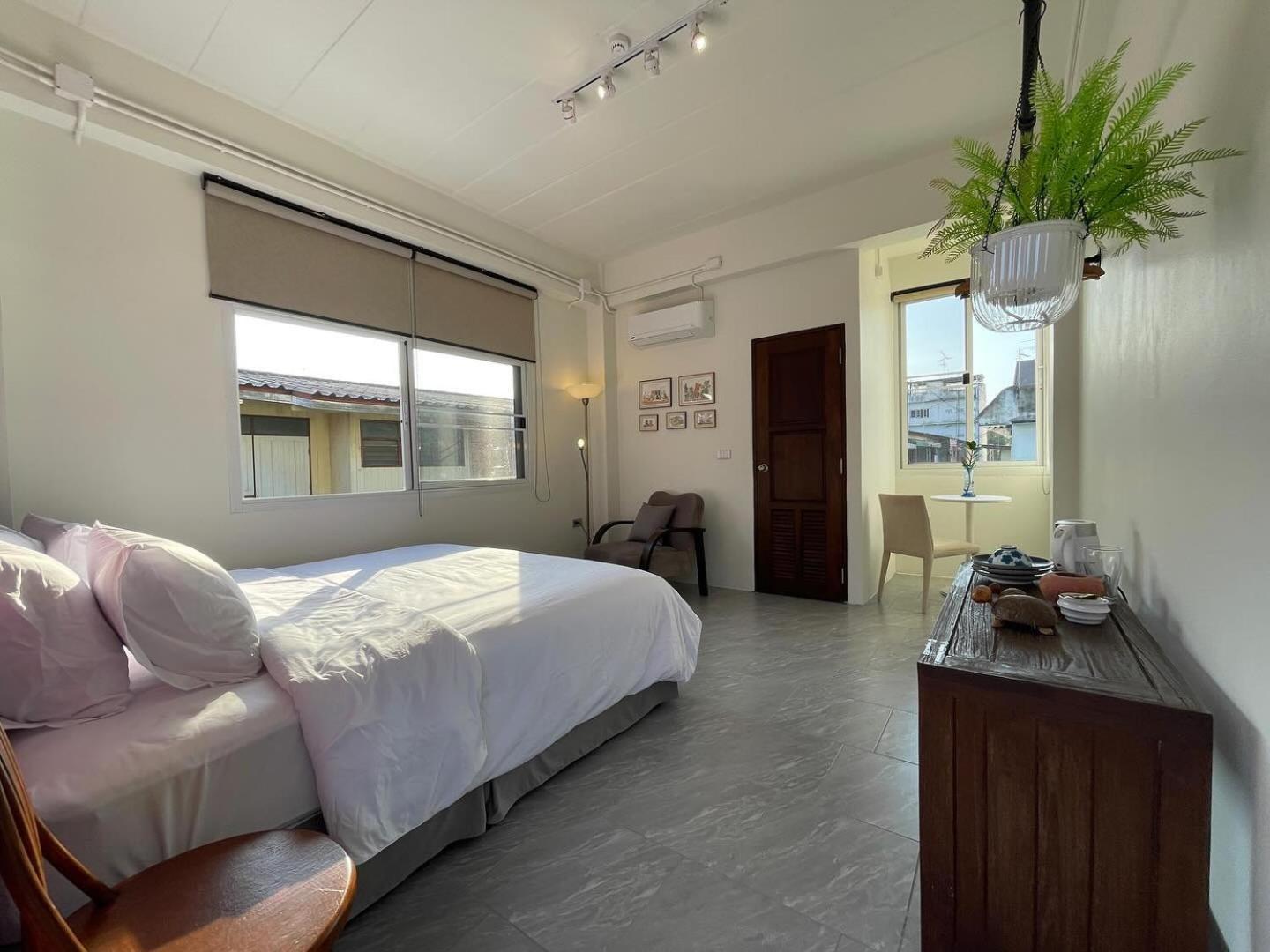 Self Check-In Apartment By Baiput Hometel Ayutthaya Bagian luar foto