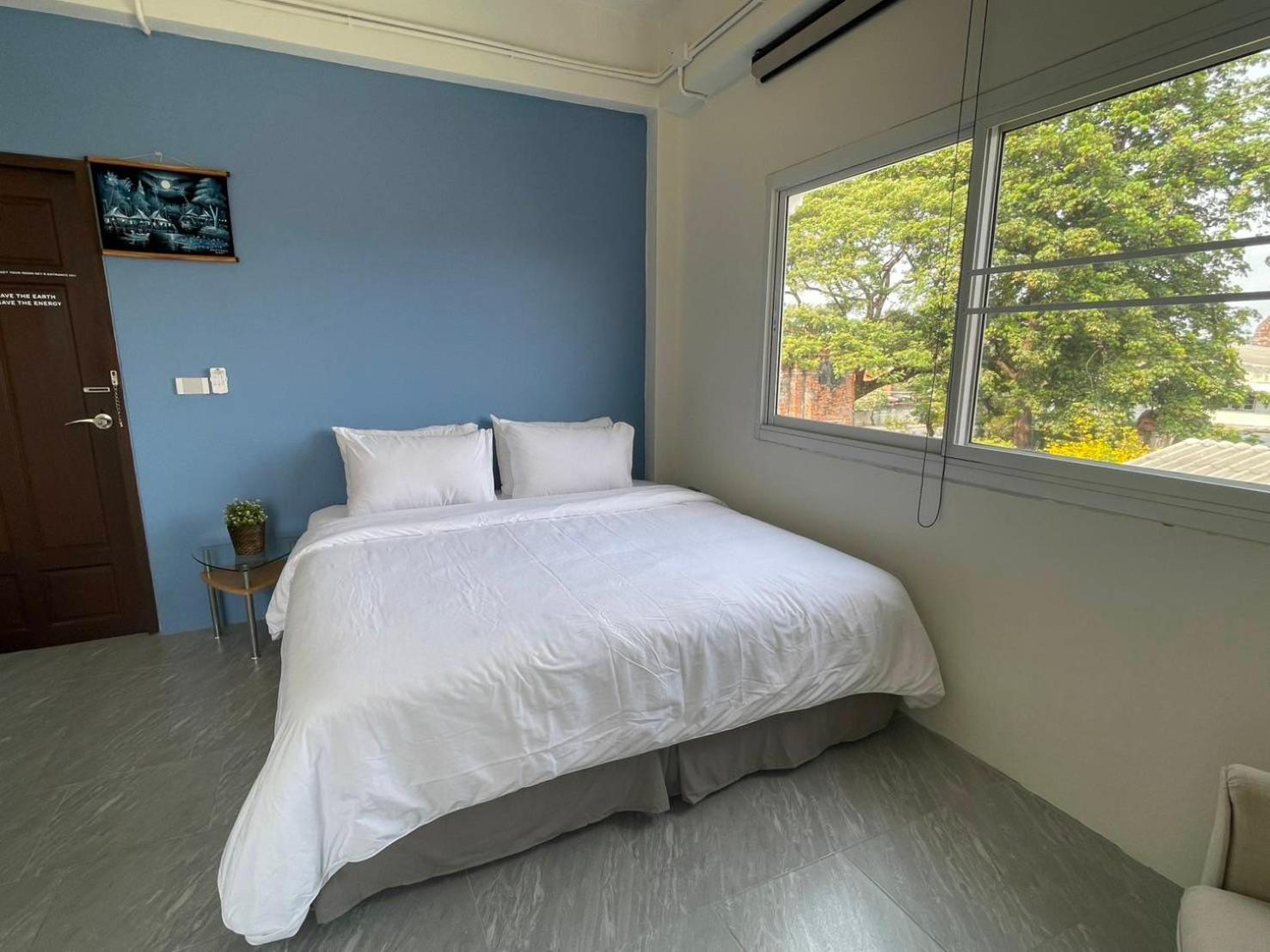 Self Check-In Apartment By Baiput Hometel Ayutthaya Bagian luar foto