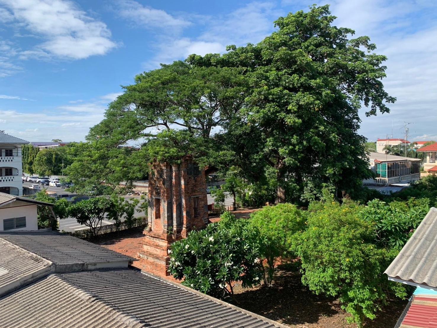 Self Check-In Apartment By Baiput Hometel Ayutthaya Bagian luar foto